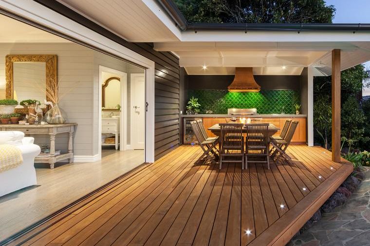 Mallorca patio design - terrasse bois majorque